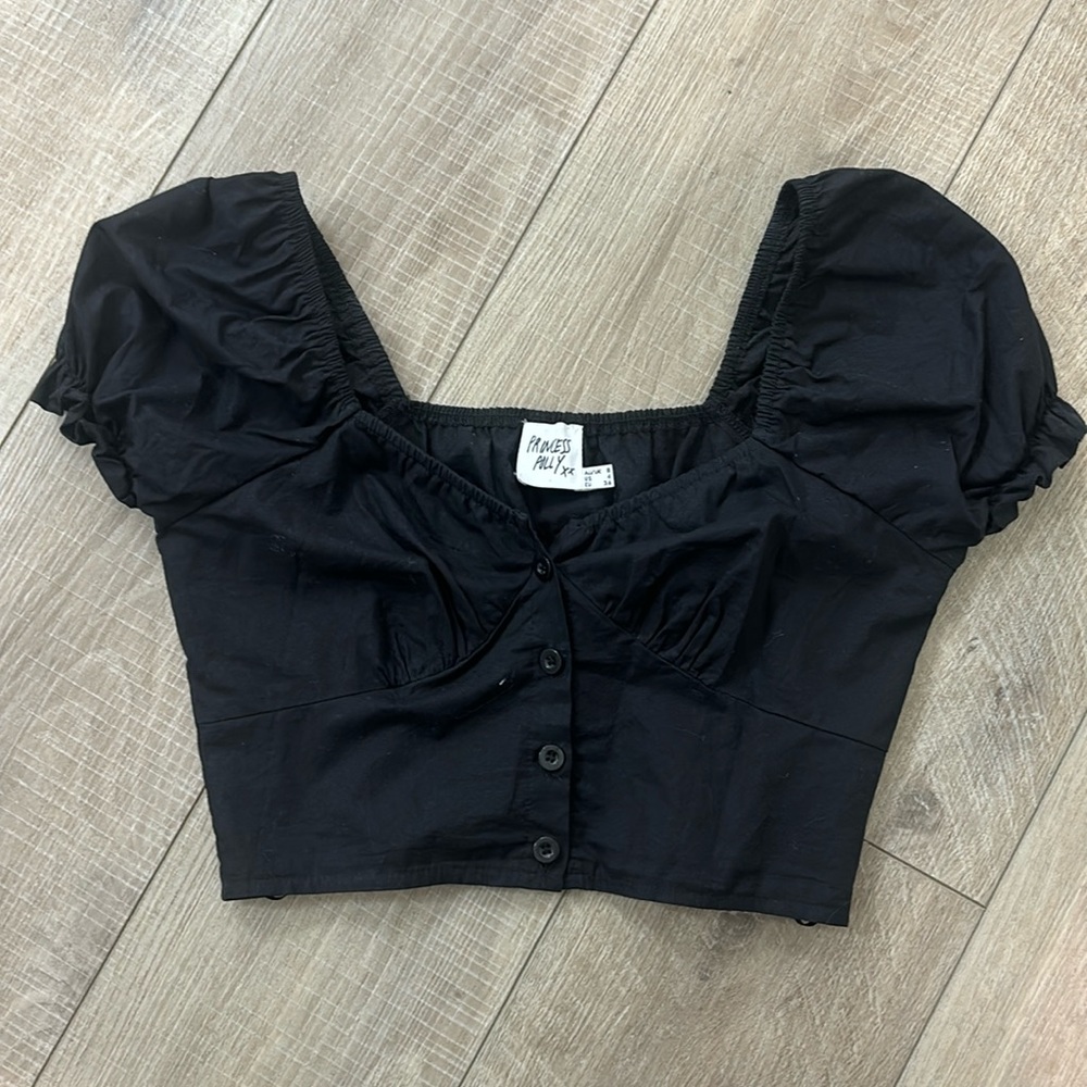 Cropped black button up